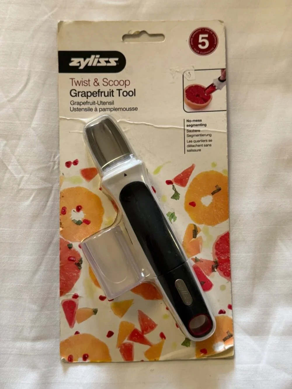 ***Zyliss Twist & Scoop Grapefruit Tool - Stainless Steel Spoon***